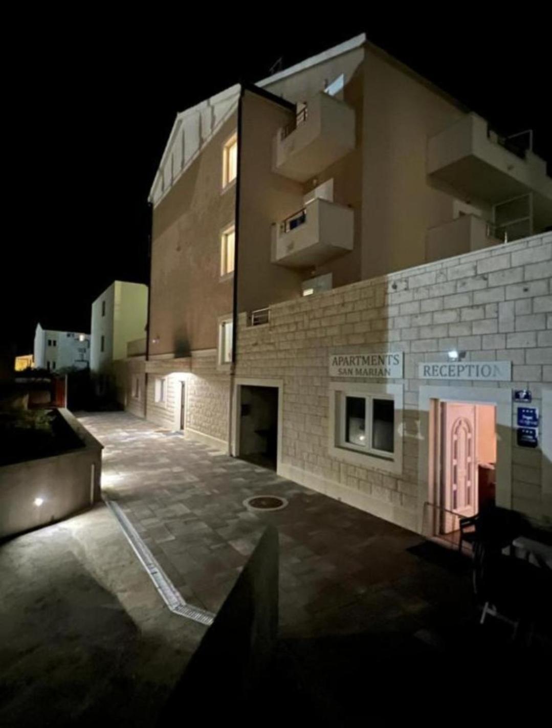 פודסטראנה Apartmani Dubrava מראה חיצוני תמונה